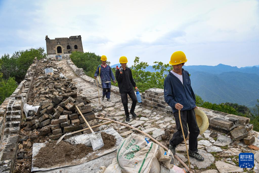 夏日长城：燕山深处又见长城“医生”